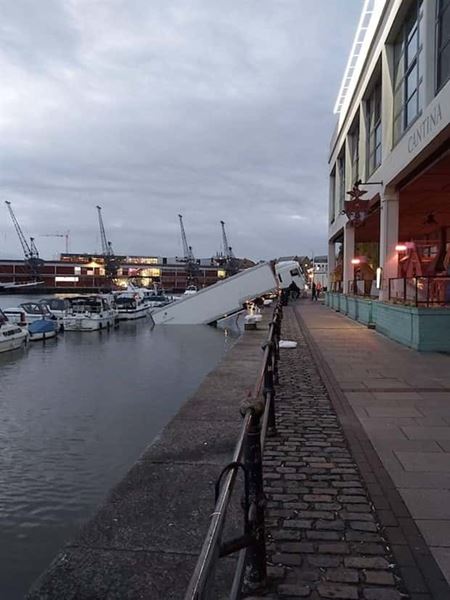 Tam by ste nemali parkova�  