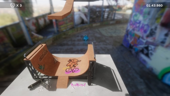 Hi-Fi Roller sa bude g��a� cez prek�kov� dr�hy s par�dnym vizu�lom