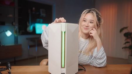 ��nska moderka spojila Xbox, Playstation a Switch do jedn�ho zariadenia  