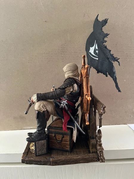 Objavila sa nov� fig�rka s Assassin's Creed Black Flag t�mou  