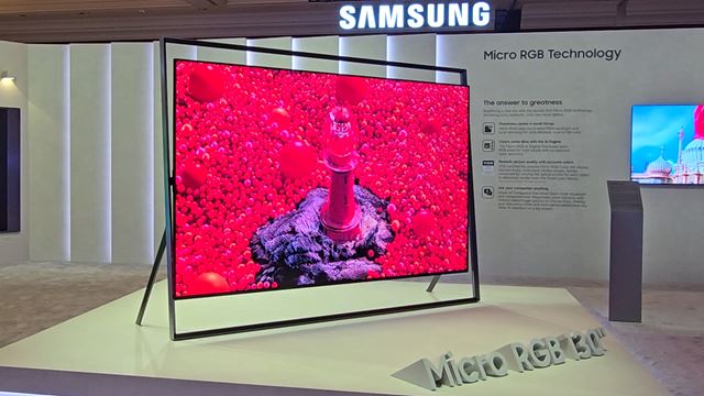 Samsung predstavil 130-palcov� Micro RGB telev�zor s nov�m dizajnom 