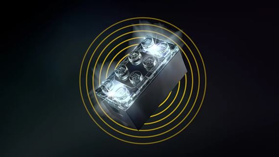 LEGO SMART Play bude smart platforma, ktor� prid� do stavebn�c svetlo a zvuk