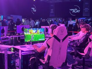Na oto�ku do Var�avy alebo ako n�m bol predstaven� Logitech G Play aj najnov�ie produkty! 