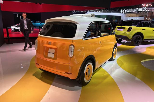 Fiat ukázal novú Multiplu, Multiplina bude miniatúrny štvormiestny elektromobil 