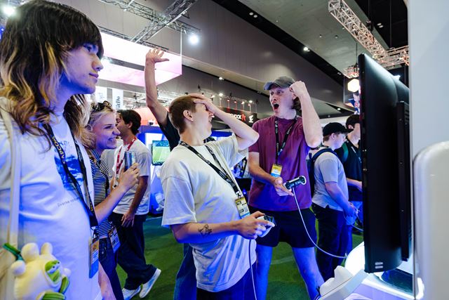 Z gau�a a� do Miami. RED BULL WINGS CUP h�ad� najlep�ieho hr��a EA SPORTS FC 27 na Slovensku 