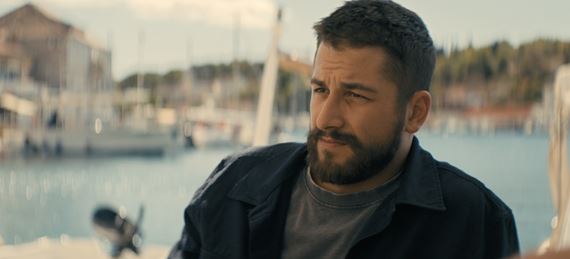 Padla posledná klapka filmu Stratená Afrodita: Nakrúcanie si užili Jakub Jablonský, Vica Kerekes, Tereza Ramba