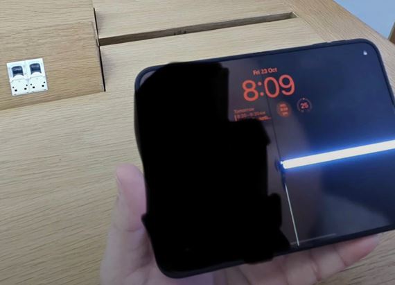 iFixit odhalil mo�n� pr��iny probl�mov s displejom iPhonu Duo
