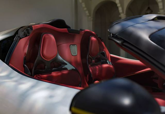 Aston Martin predstavil Valhalla Spider s výkonom 1 079 koní, prvé dodávky plánuje na rok 2027 