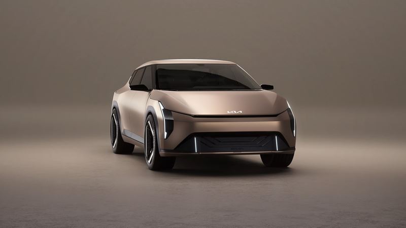 Predaj elektromobilov v USA klesol o 31 %, v Európe naopak výrazne rastie