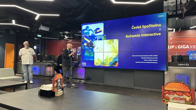 Vysk��ali sme si lietanie vesm�rnou 1203-jkou v �eskej hre Cosmo Tales, v ktorej bude dabova� Martin Dejdar 