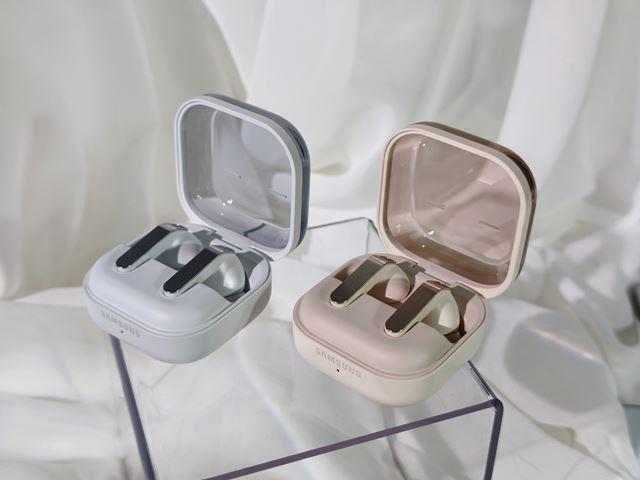 Samsung predstavil Galaxy S26 s�riu a nov� Galaxy Buds 4 