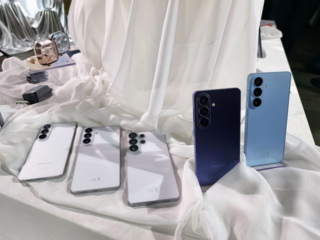 Samsung predstavil Galaxy S26 s�riu a nov� Galaxy Buds 4 