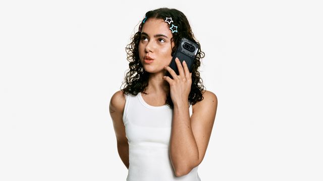 Nothing predstavil Nothing Phone (4a) a (4a) Pro a aj nov� Headphone (a) 