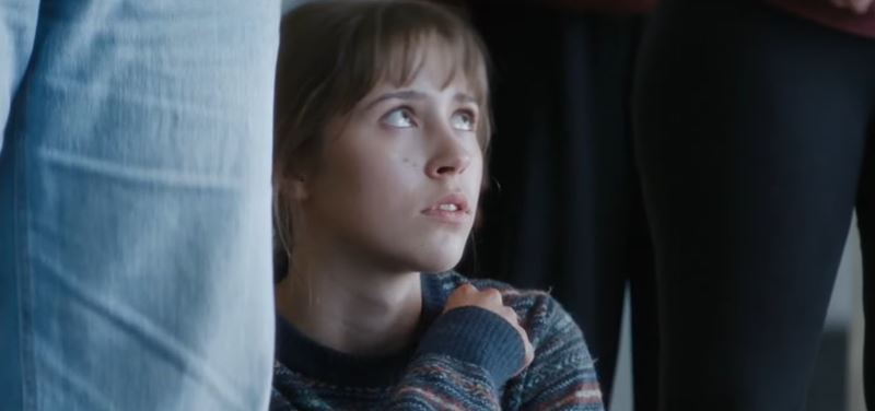 �o znamen� by� hrie�na? N�padit� a provokat�vny debut mladej slovinskej re�is�rky �o ti je, diev�a?, ocenen� na Berlinale