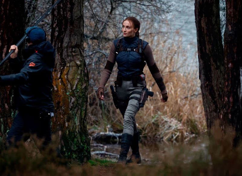 Z�bery na Sophie Turner ako Laru Croft priamo pri filmovan�