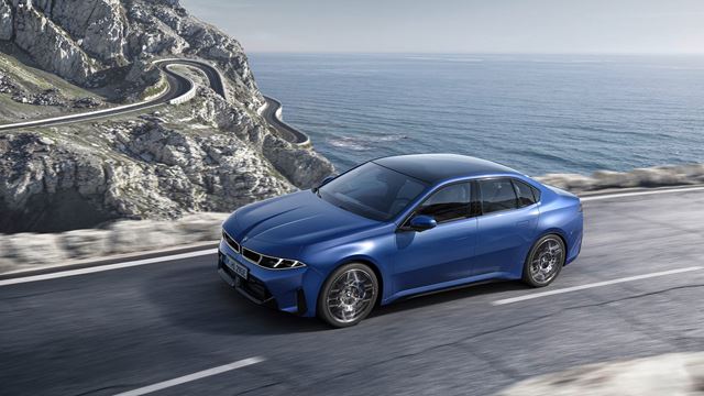 BMW predstavilo nový i3. Elektrický sedan štartuje novú etapu značky 