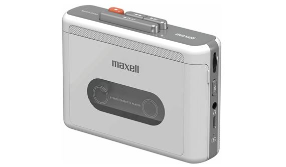 Maxell vracia do života klasický kazetový walkman
