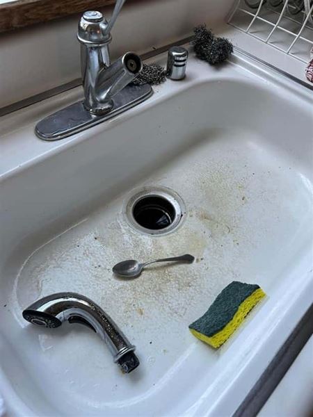 Nehody sa st�vaj�  