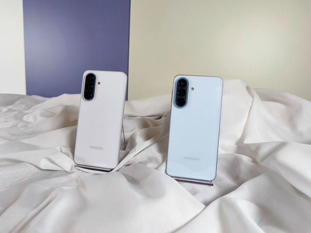 Samsung predstavil nov� Galaxy A37 a A57� 