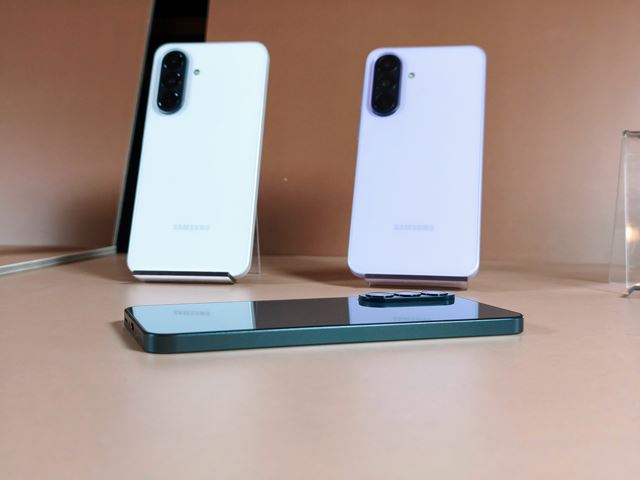 Samsung predstavil nov� Galaxy A37 a A57� 