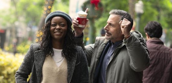 Stream novinky: Rooster, Traqués, Vladimir, Parque Lezama, The Dinosaurs, War Machine, Young Sherlock ...