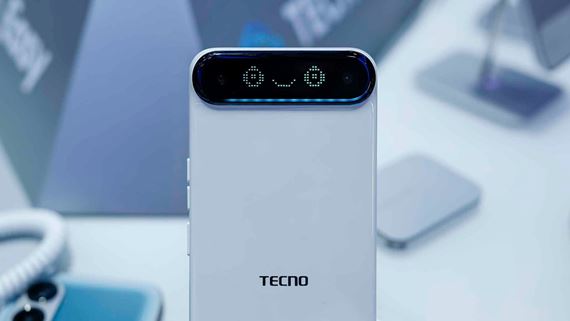 TECNO Slim 2 je extr�mne tenk� mobil s ve�kou bat�riou a minimalistick�mi r�mikmi