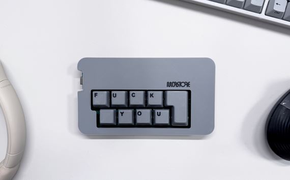 Japonská miniklávesnica, vám umožní napísať len to jedno