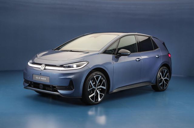 Volkswagen ID.3 Neo prichádza s novým interiérom väčšími batériami a dojazdom až 630 km 