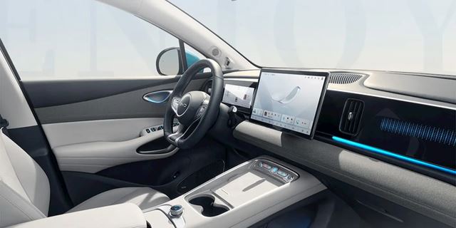 BYD Sealion 05 prichádza ako lacné SUV s elektrickou aj plug-in hybridnou verziou 