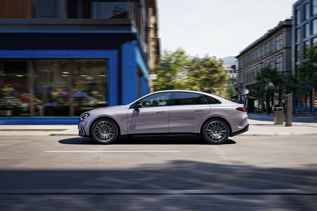 2027 Mercedes C-Class bol plne predstavený, je plne elektrický s dojazdom 762 km 