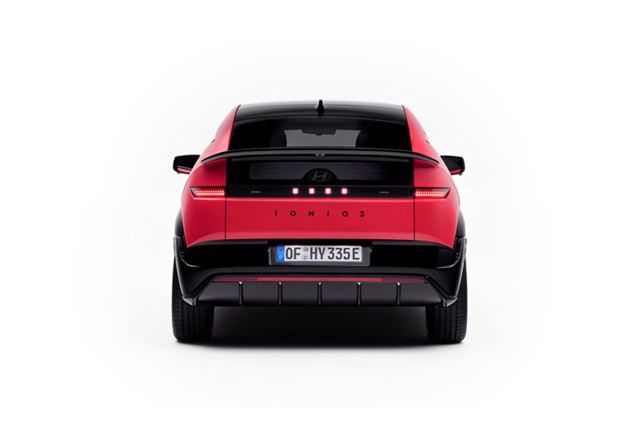 Hyundai predstavil IONIQ 3, menší elektromobil s priestorom a dobrým dojazdom 