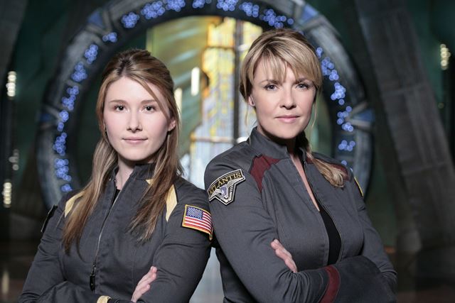 Stargate a Mortal Kombat l�kaj� na Comic-Con Brno 2026, doraz� aj Amanda Tapping 
