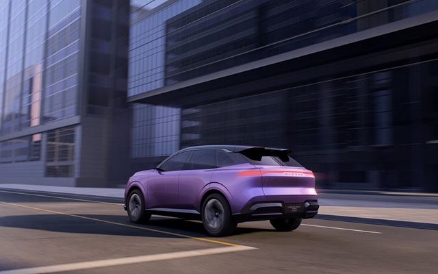 Nissan ukázal dva plug-in hybridné SUV koncepty, Terrano sa vracia v terénnejšej podobe 