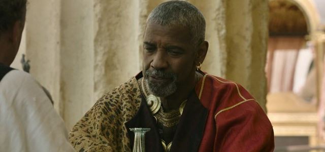 �o sa udialo vo filmovom svete za posledn� dni? Hra o tr�ny ako film, pripravuje sa Matrix 5, Muchu �ak� remake ... 