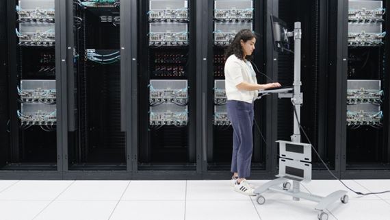 AI zatia� ne�etr�, ale predra�uje: Nvidia hovor�, �e je drah�ia ne� �udia