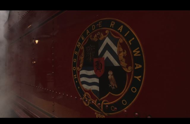 Dokument zo z�kulisia Harry Potter seri�lu ukazuje casting, tvorbu tvorov a kost�mov 