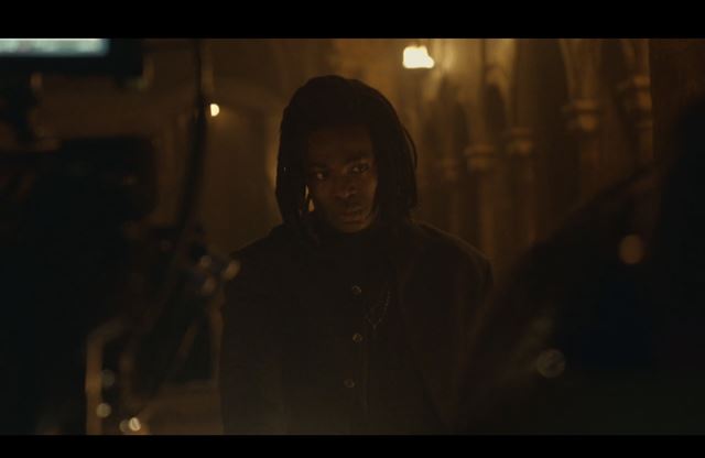 Dokument zo z�kulisia Harry Potter seri�lu ukazuje casting, tvorbu tvorov a kost�mov 