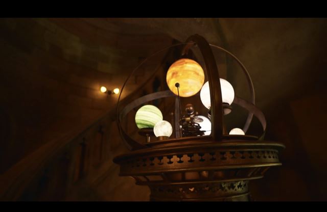 Dokument zo z�kulisia Harry Potter seri�lu ukazuje casting, tvorbu tvorov a kost�mov 