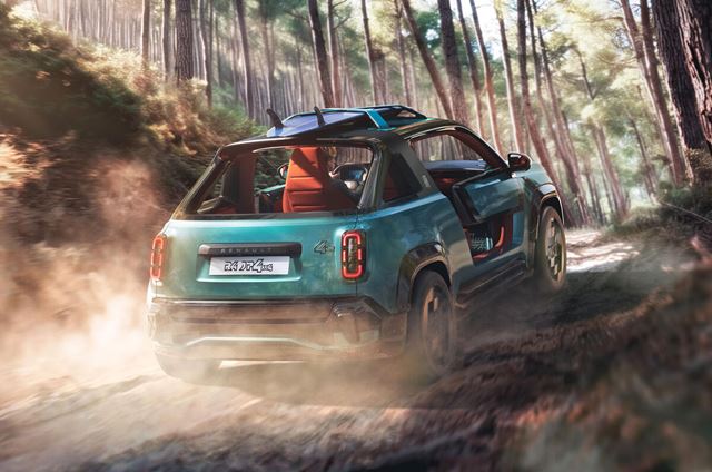 Renault ukázal plážový elektrický Renalult 4 JP4x4 Concept 