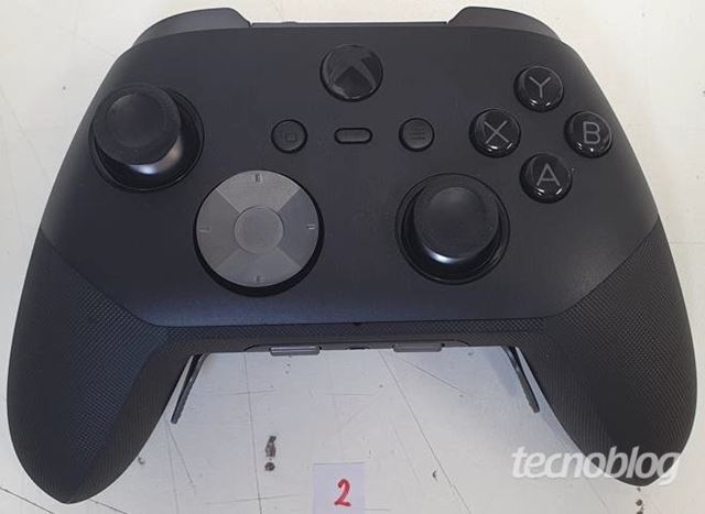 Xbox Elite Controller 3 bol leaknut� 