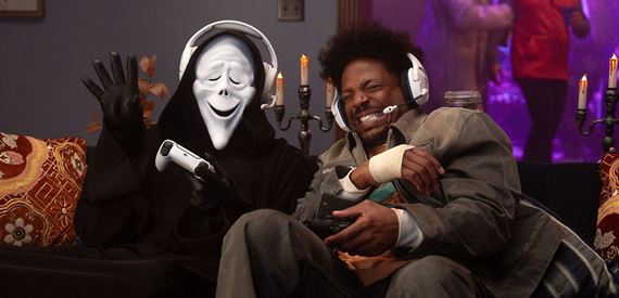 Po 13 rokoch sa vracia Scary Movie s legend�rnymi bratmi Wayansovcami