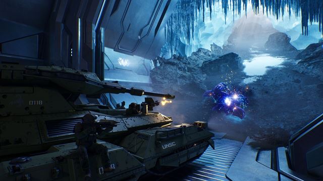 Pol hodina z Halo Campaign: Evolved a uk�ka hry z tretej osoby 