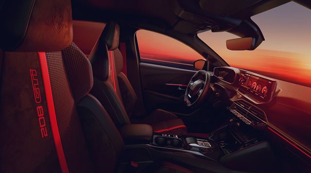 Peugeot E-208 GTi vracia legendárne označenie v elektrickej forme 