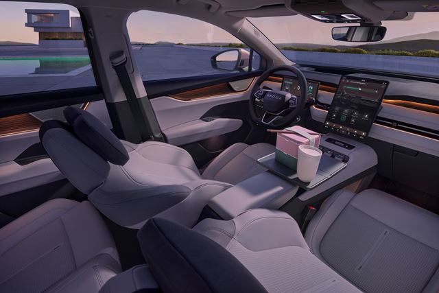 Škoda predstavila svoj najväčší model - elektrický Peaq ponúkne sedem miest a dojazd cez 600 km a cenu od 52 tisíc 