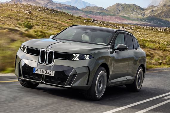 Nové BMW X5 prichádza s piatimi typmi pohonu, plug-in hybrid M60e ponúkne 612 koní