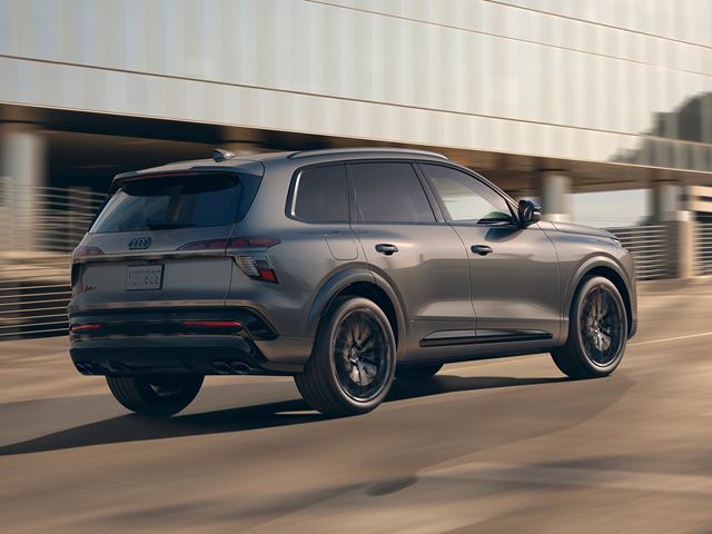Audi predstavilo novú generáciu Q7 s výraznejším dizajnom a dieselovým V6 