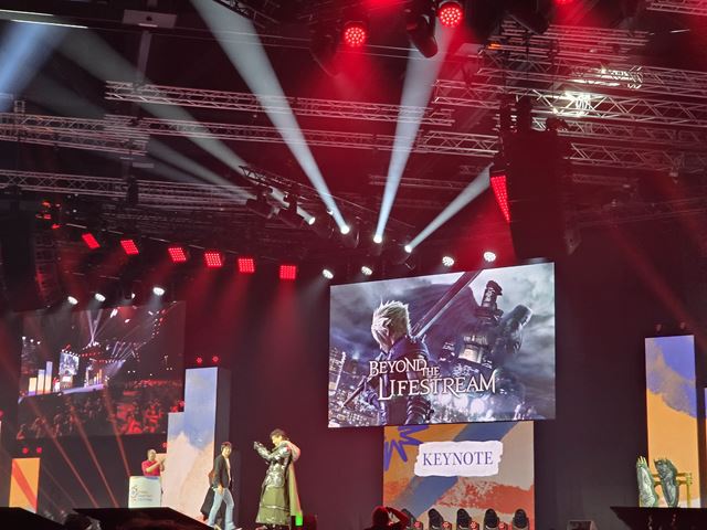 Final Fantasy XIV dost�va ve�k� cross-over s Final Fantasy VII Remake tril�giou 