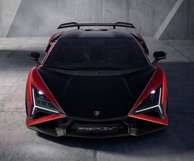 Lamborghini Revuelto SV má 1065 koní, je najvýkonnejším a najrýchlejším sériovým Lamborghini 