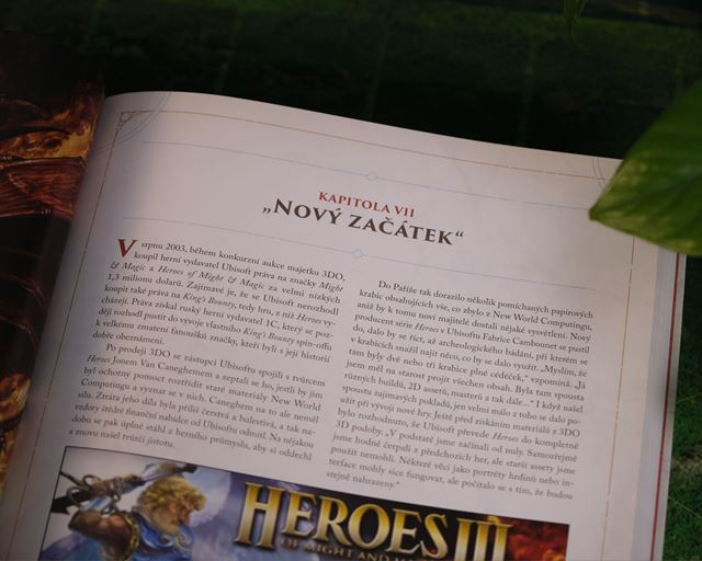 Vy�la kniha v �e�tine, ktor� zh��a 30 rokov hist�rie Heroes of Might and Magic 