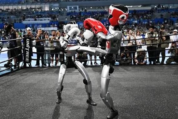 Druhý deň robotickej olympiády priniesol rekordné behy, boje a aj jemnú prácu rukami